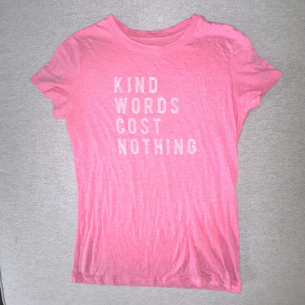 PINK GRAPHIC TEE